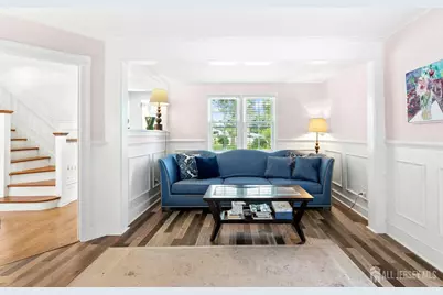 366 Broad Street, Sewaren, NJ 07077 - Photo 5