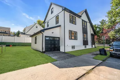 17 S Midland Avenue S, Kearny, NJ 07032 - Photo 5