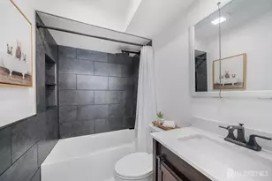 305 Michaels Ct, Woodbridge Township, NJ 07095 - Photo 7