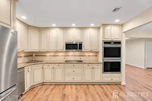 375C Duranta Plaza, Monroe Township, NJ 08831 - Photo 17