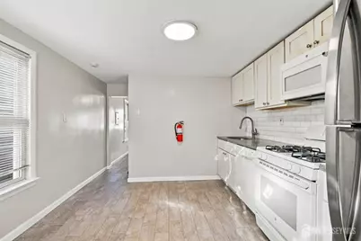 6 1st Street #b, Port Reading, NJ 07064 - Photo 3