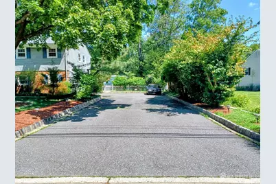 1465 Thomas Avenue, North Brunswick Township, NJ 08902 - Photo 3
