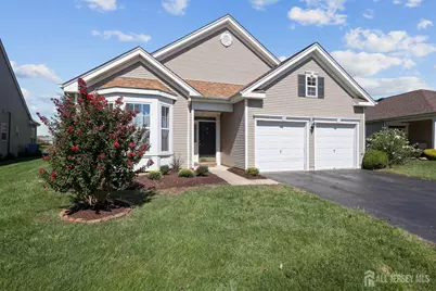 99 Minuteman Circle, Upper Freehold Township, NJ 08501 - Photo 3