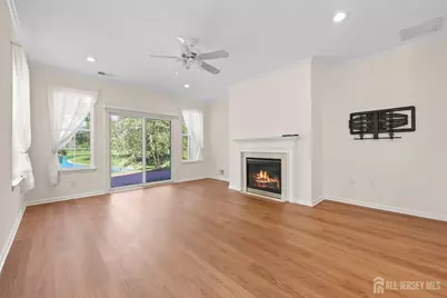 99 Minuteman Circle, Upper Freehold Township, NJ 08501 - Photo 21