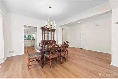99 Minuteman Circle, Upper Freehold Township, NJ 08501 - Photo 11