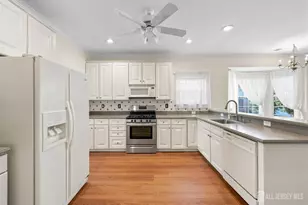 99 Minuteman Cir, Upper Freehold Township, NJ 08501 - Photo 13