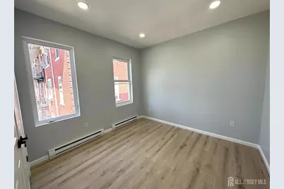 1109 W State Street #3, Trenton, NJ 08618 - Photo 7