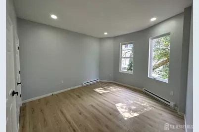 1109 W State Street #3, Trenton, NJ 08618 - Photo 3