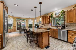 2 Lexington Ct, Monroe Township, NJ 08831 - Photo 17