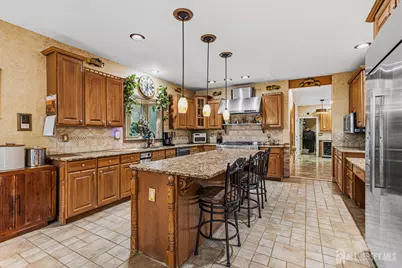 2 Lexington Court, Monroe Township, NJ 08831 - Photo 21