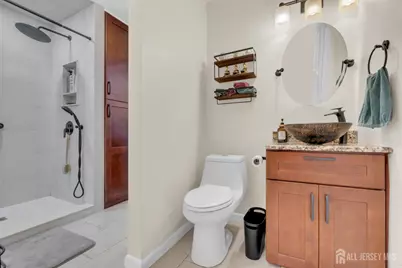 6 Mount Court, East Brunswick Township, NJ 08816 - Photo 23