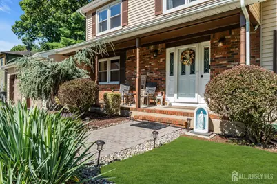 6 Mount Court, East Brunswick Township, NJ 08816 - Photo 5
