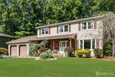 6 Mount Court, East Brunswick Township, NJ 08816 - Photo 3