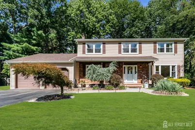 6 Mount Court, East Brunswick Township, NJ 08816 - Photo 1