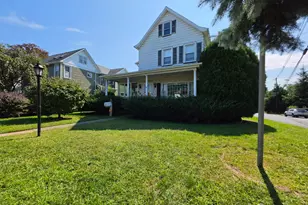 205 Green St, Woodbridge Township, NJ 07095 - Photo 1