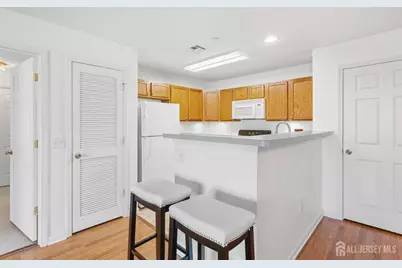 358 Rector Street #510, Perth Amboy, NJ 08861 - Photo 13