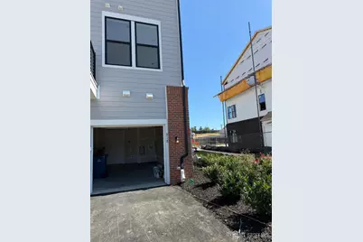 918 District Boulevard, East Brunswick Township, NJ 08816 - Photo 19