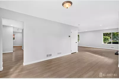 210 Oak Tree Avenue, South Plainfield, NJ 07080 - Photo 7