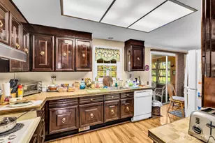 57E Fairfield Ln, Monroe Township, NJ 08863 - Photo 3