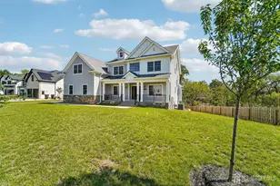11 Scarlet Dr, Piscataway Township, NJ 08854 - Photo 5