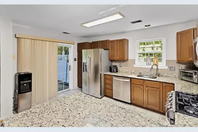 301 Pheasant Run, South Brunswick Township, NJ 08852 - Photo 13