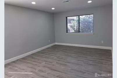 1203 Edison Glen Terrace, Edison, NJ 08837 - Photo 9