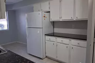 1203 Edison Glen Terrace, Edison, NJ 08837 - Photo 3