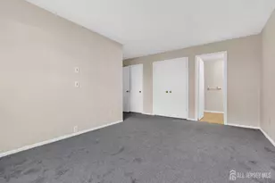 2101 Bayhead Dr, Sayreville, NJ 08859 - Photo 19