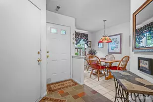 102 Rumford Way, Manalapan Township, NJ 07726 - Photo 5