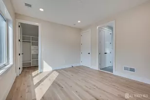 54 Nevsky St, Edison, NJ 08820 - Photo 67