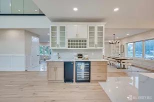 54 Nevsky St, Edison, NJ 08820 - Photo 15