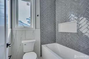 54 Nevsky St, Edison, NJ 08820 - Photo 67