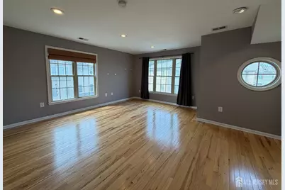 247 River Road, Piscataway Township, NJ 08854 - Photo 21