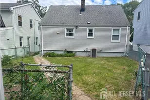 109 Highfield Rd, Colonia, NJ 07067 - Photo 3