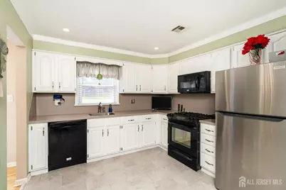 5 Ridgeview Road, Jamesburg, NJ 08831 - Photo 13