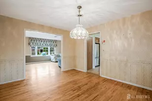 11 Woodrow Wilson Dr, Edison, NJ 08820 - Photo 5