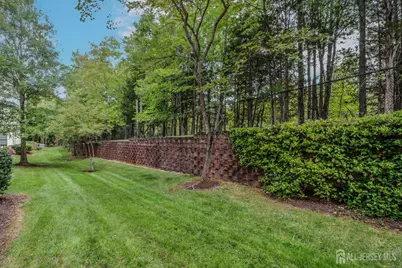 2101 Avery Court, Franklin Township, NJ 08873 - Photo 29