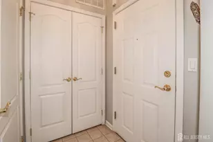 2101 Avery Ct, Franklin Township, NJ 08873 - Photo 5