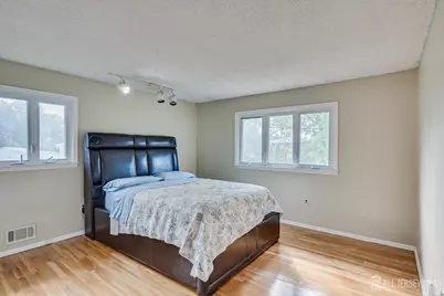 8 Nathan Drive, North Brunswick Township, NJ 08902 - Photo 15