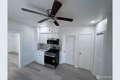 164 Lynd Street #2, Perth Amboy, NJ 08861 - Photo 5