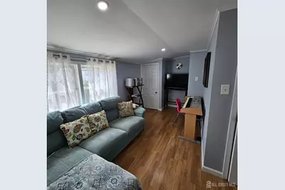 136 Isabelle Street, Menlo Park Terrace, NJ 08840 - Photo 15