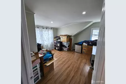 136 Isabelle Street, Menlo Park Terrace, NJ 08840 - Photo 19
