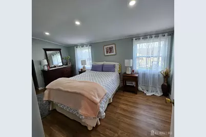 136 Isabelle Street, Menlo Park Terrace, NJ 08840 - Photo 17