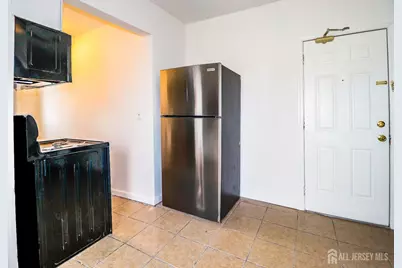 364 Market Street #3F, Perth Amboy, NJ 08861 - Photo 5