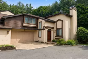 614 Sayre Dr, Plainsboro Township, NJ 08540 - Photo 3