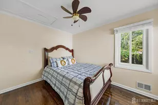 56 Rieder Rd, Edison, NJ 08817 - Photo 15