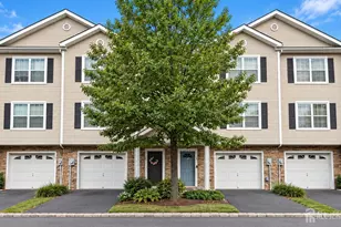 27 Keenan St, Franklin Township, NJ 08873 - Photo 1