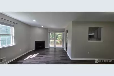 18 Dina Lane, Franklin Township, NJ 08873 - Photo 5