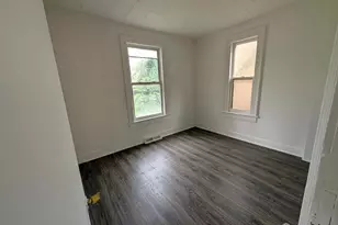 121 Kossuth St, Franklin Township, NJ 08873 - Photo 11