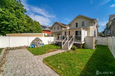 555 E Maple Avenue E, Woodbridge Township, NJ 07095 - Photo 29